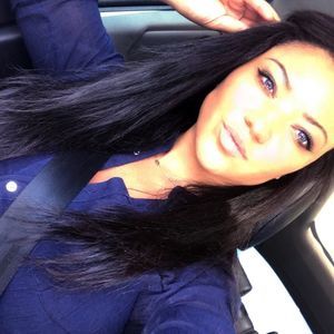 Meet your Posher, Taryn